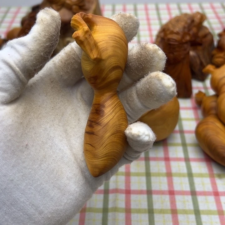 柏木（崖柏）陈化老料手串把件