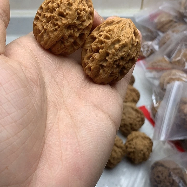 文玩核桃吊坠33鸡心