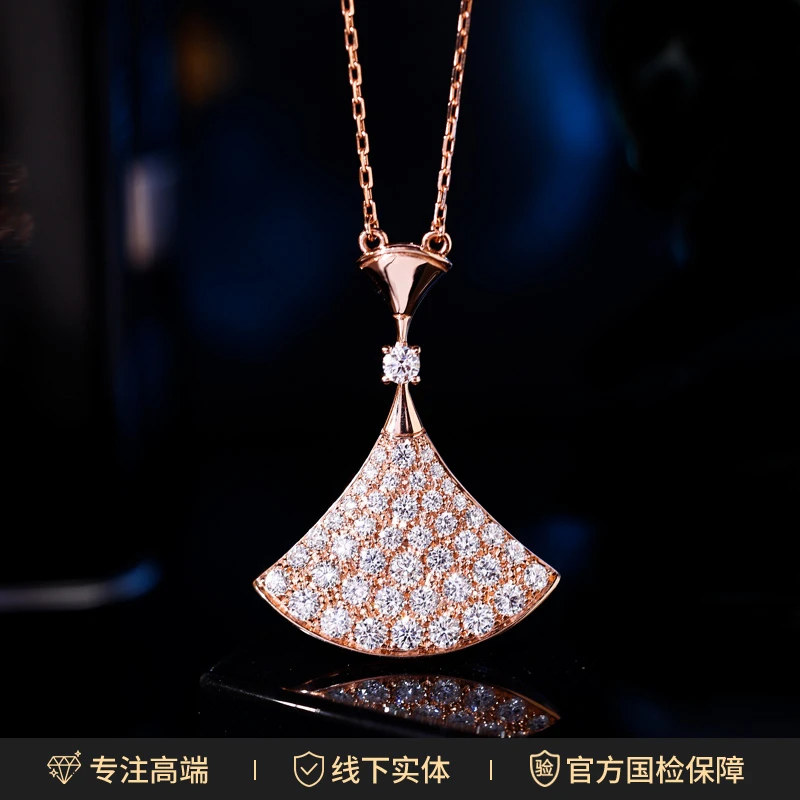 实验室培育钻石18K金满钻小裙子项链高定版(9克多)