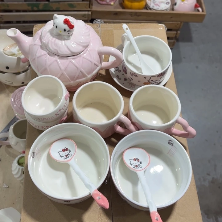 紫砂在干嘛呀亲爱呢