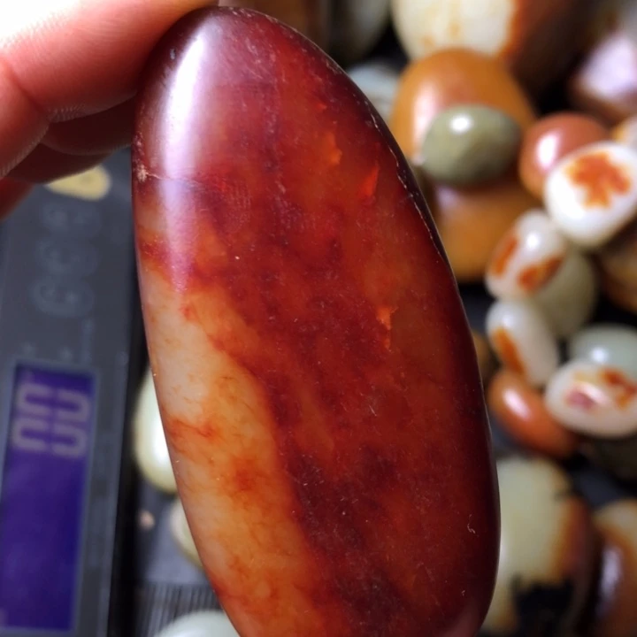 和田玉未镶嵌珠宝奇石