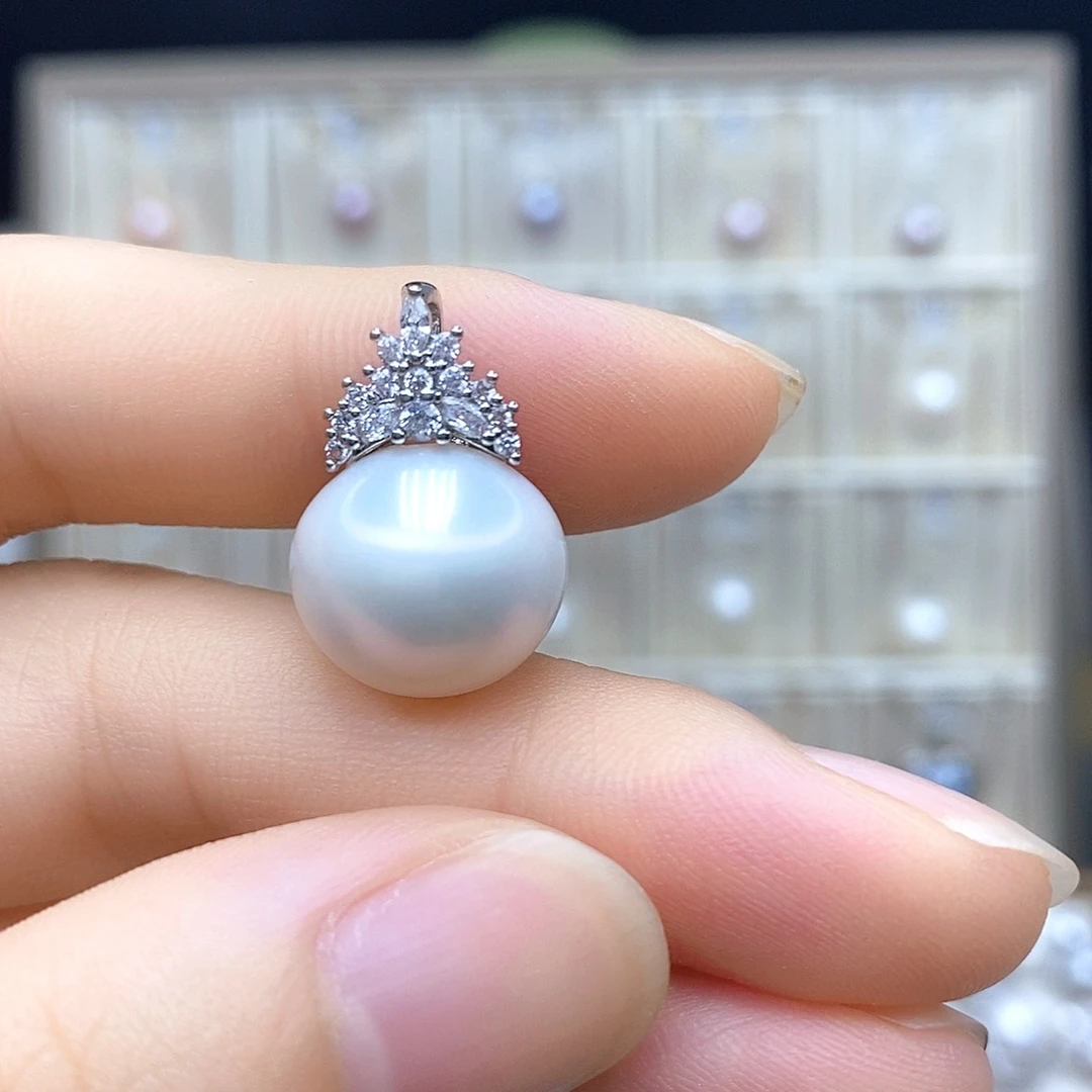 淡水珍珠合金颈饰