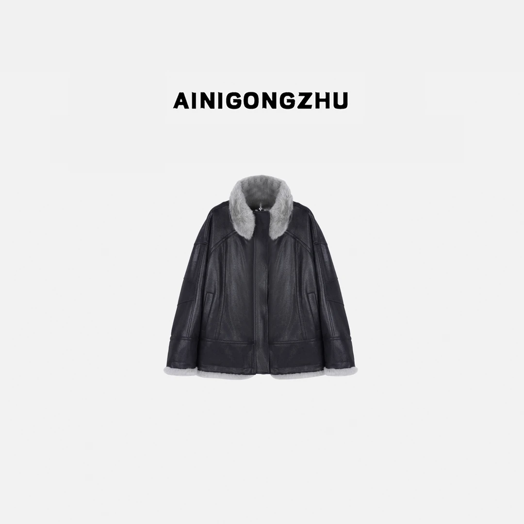 AINIGONGZHU/艾妮公主原创设计师款宽松兔毛两面穿短款外套T25930