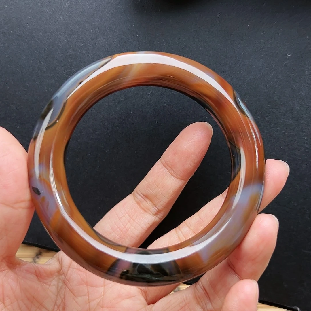 玛瑙/玉髓手镯未镶嵌