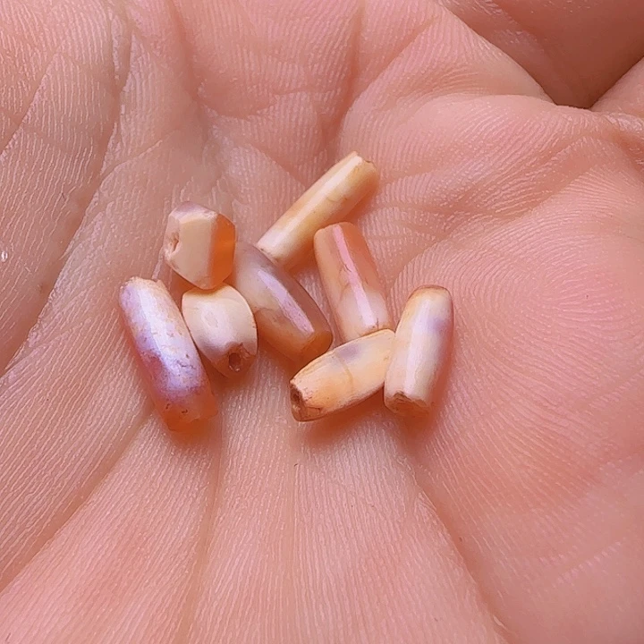 艾***莉玛瑙/玉髓颈饰未镶嵌