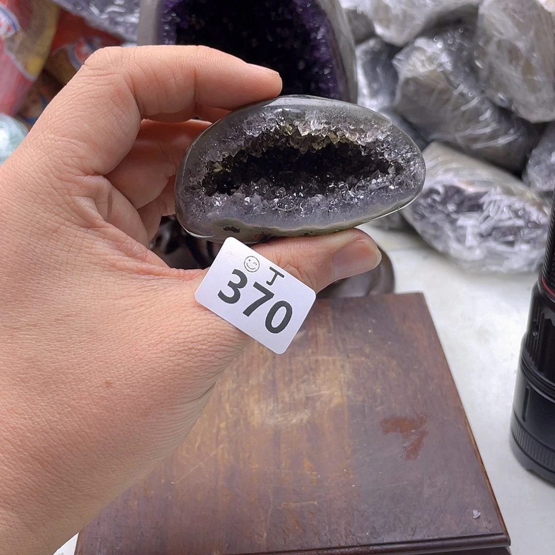 紫晶大型摆件（非配饰）未镶嵌