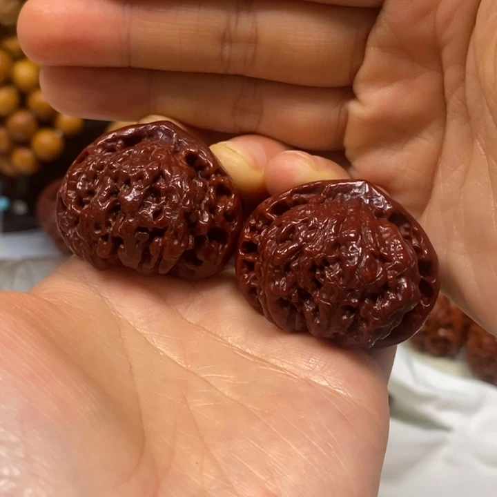 文玩核桃吊坠官帽