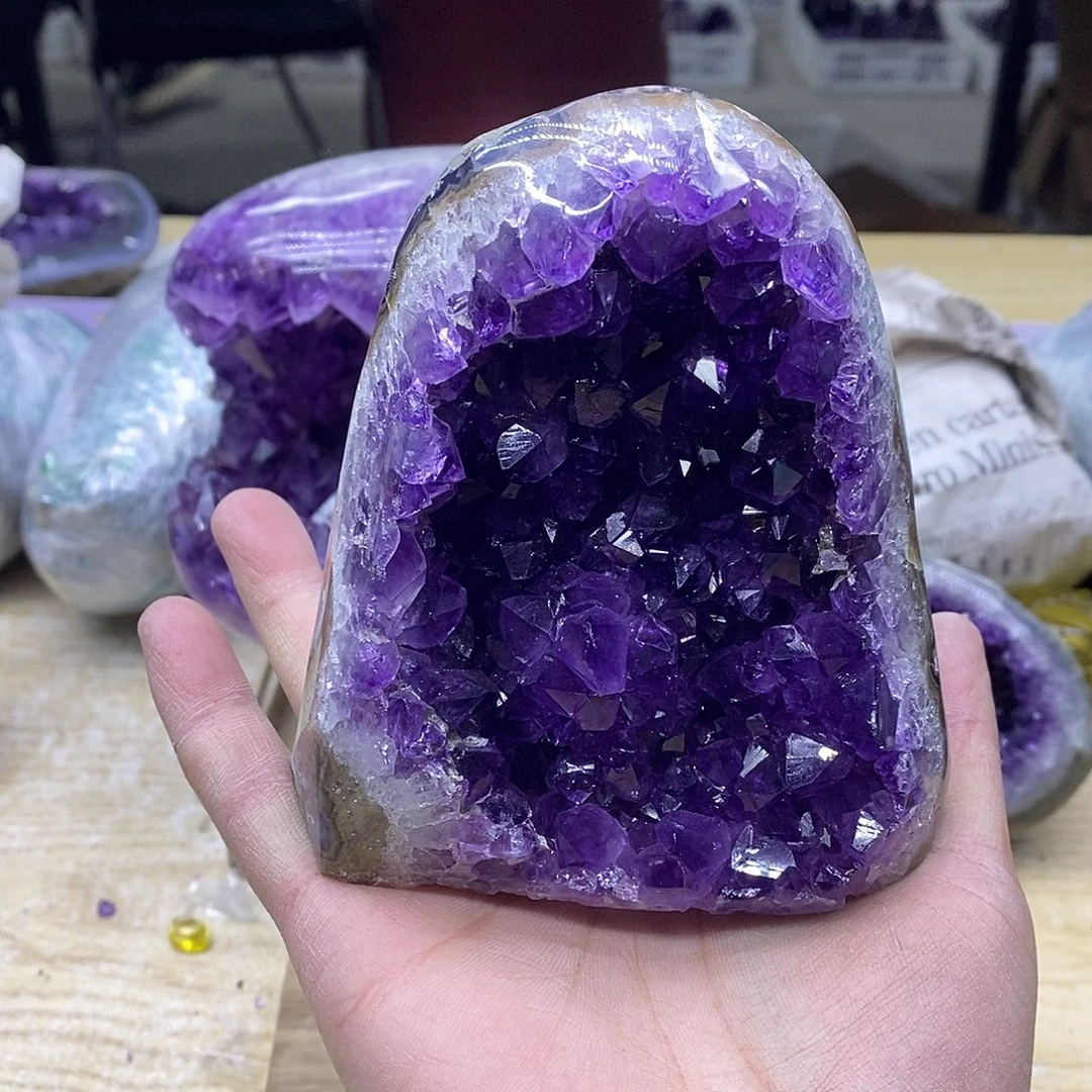 水晶大型摆件（非配饰）未镶嵌