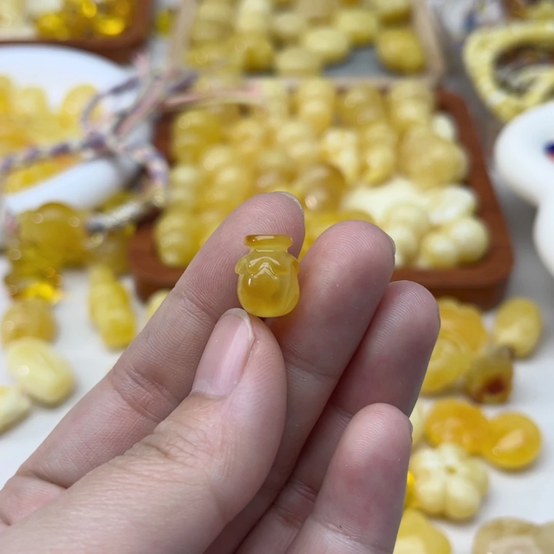【闪购商品】未镶嵌蜜蜡裸石配饰