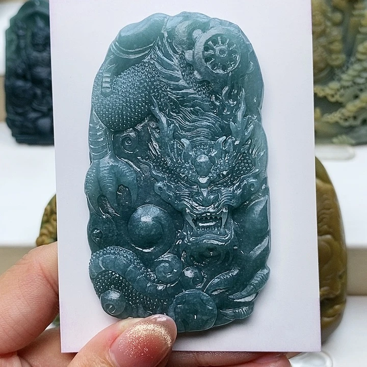 未镶嵌定制翡翠龙牌
