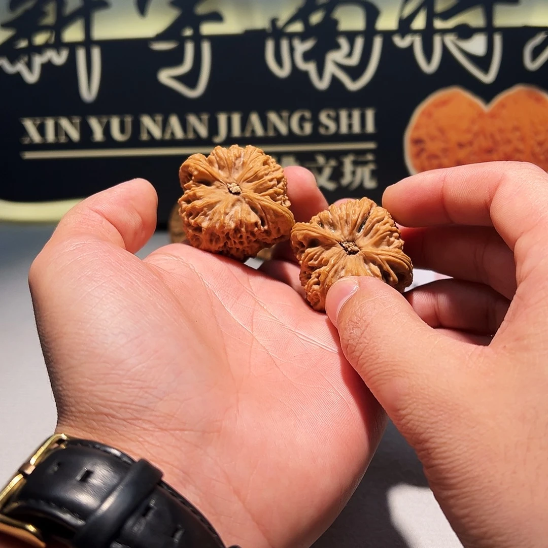 0***1文玩核桃吊坠新宇南将石41收藏