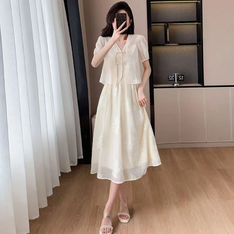 大码女装中式吊带连衣裙套装夏季2025新款国风刺绣盘扣两件套长裙
