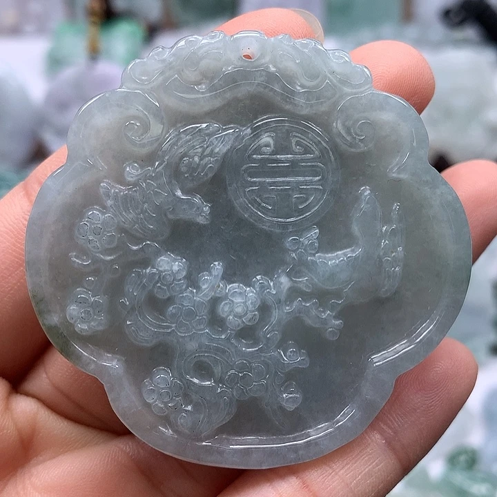 翡翠未镶嵌颈饰鸟语花香如意福利
