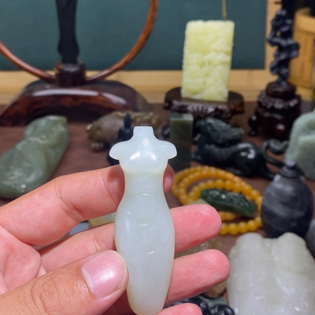 用***9未镶嵌笔搁玛瑙/玉髓定制