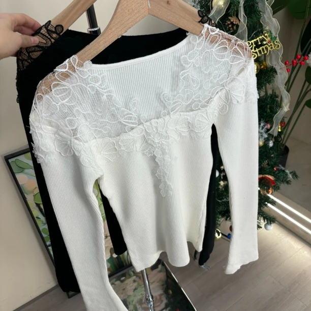 345温柔气质蕾丝拼接