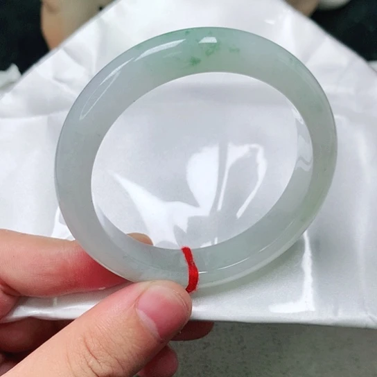 翡翠手镯未镶嵌正圈014