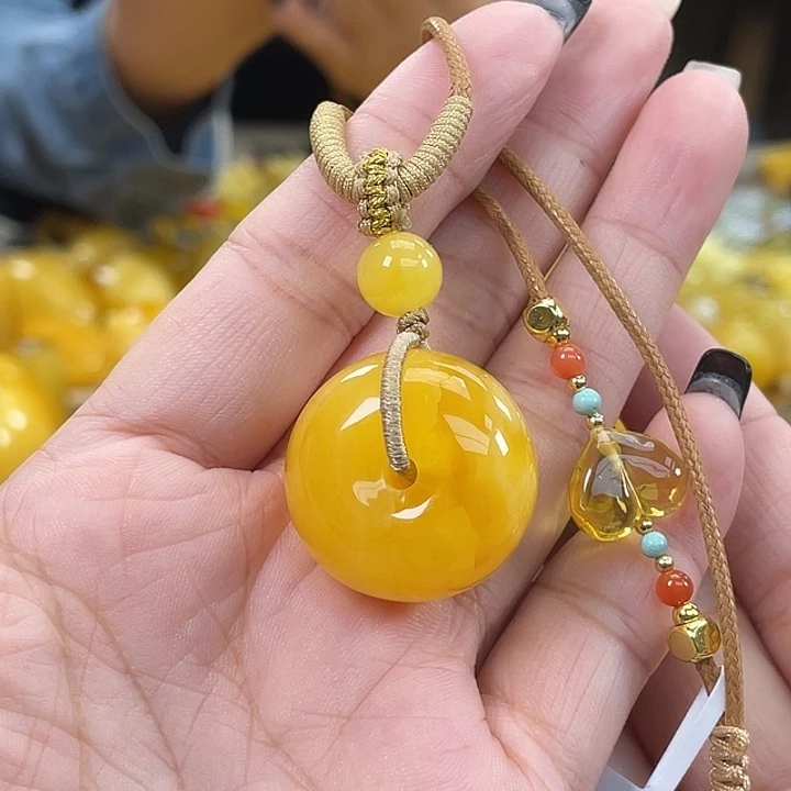 琥珀未镶嵌裸石h94