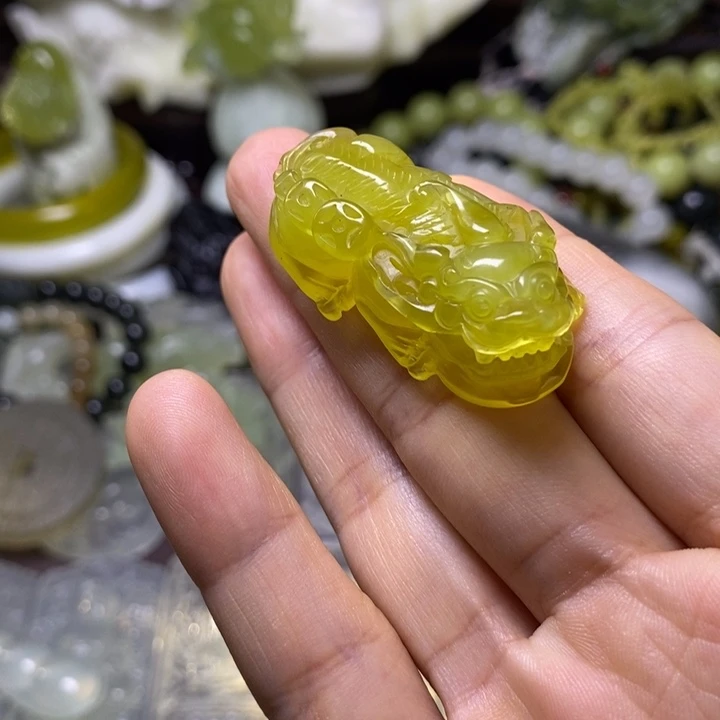 未镶嵌岫玉岫玉颈饰