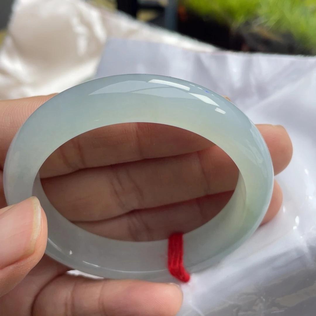 翡翠未镶嵌手镯57糯冰晴水种老肉细起胶起莹光