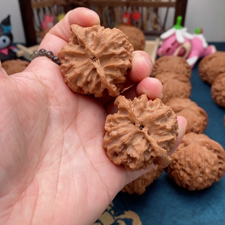 文玩核桃把件苹果园41