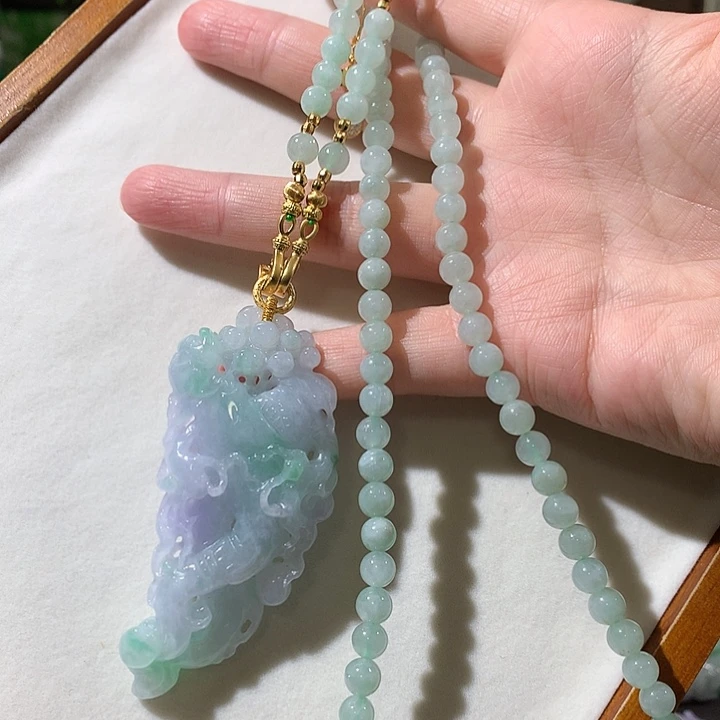 翡翠未镶嵌颈饰翡翠吊坠