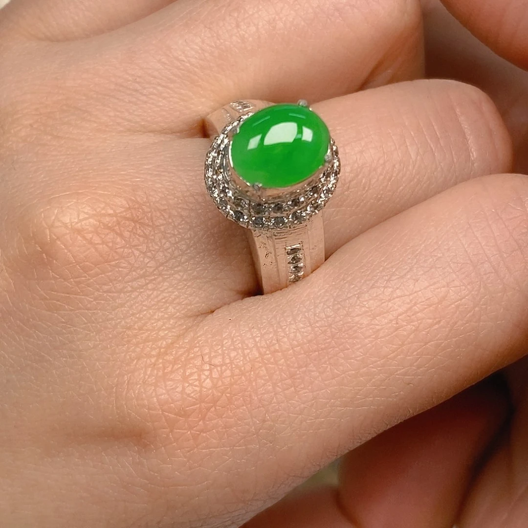 翡翠戒指未镶嵌大*璐翡翠