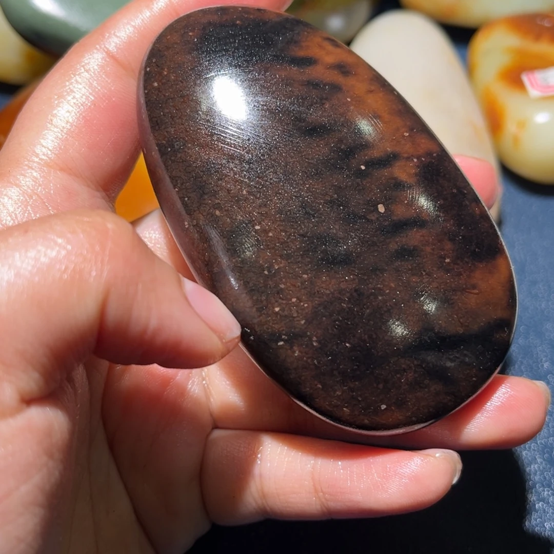 和田玉未镶嵌珠宝奇石