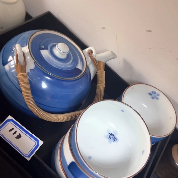 盖碗瓷器直播放漏中