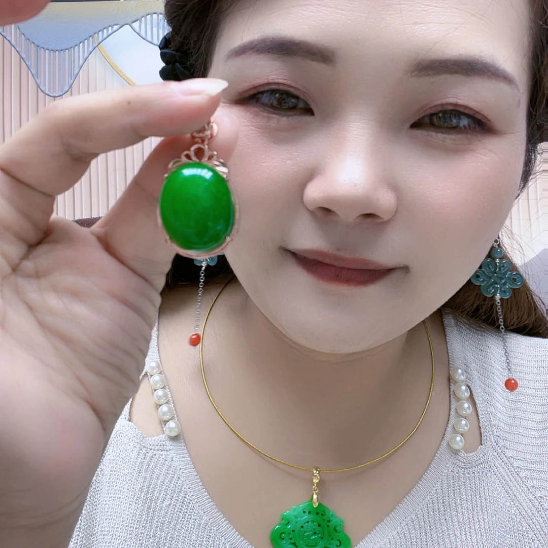 【闪购商品】颈饰未镶嵌翡翠