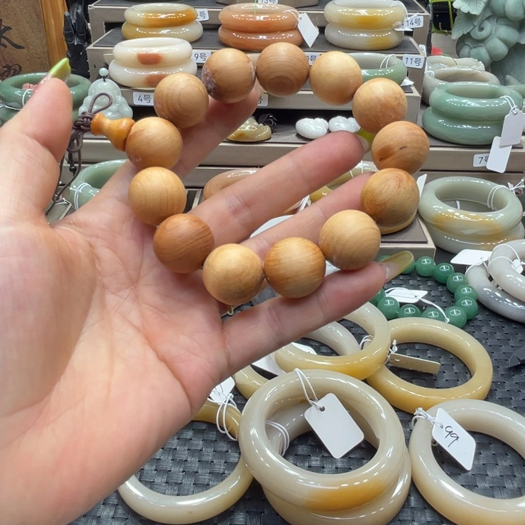 石英质玉手镯未镶嵌?****海