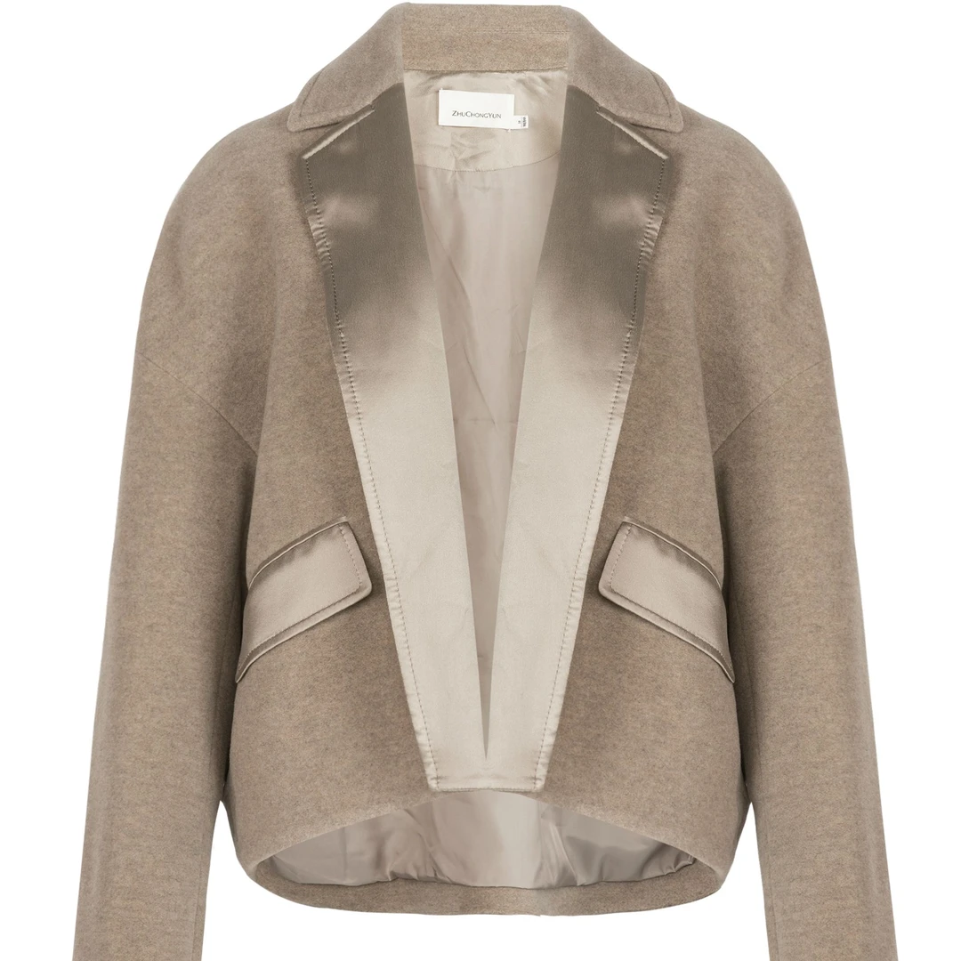 【心心精选】ZHUCHONGYUN时尚气质短款外套