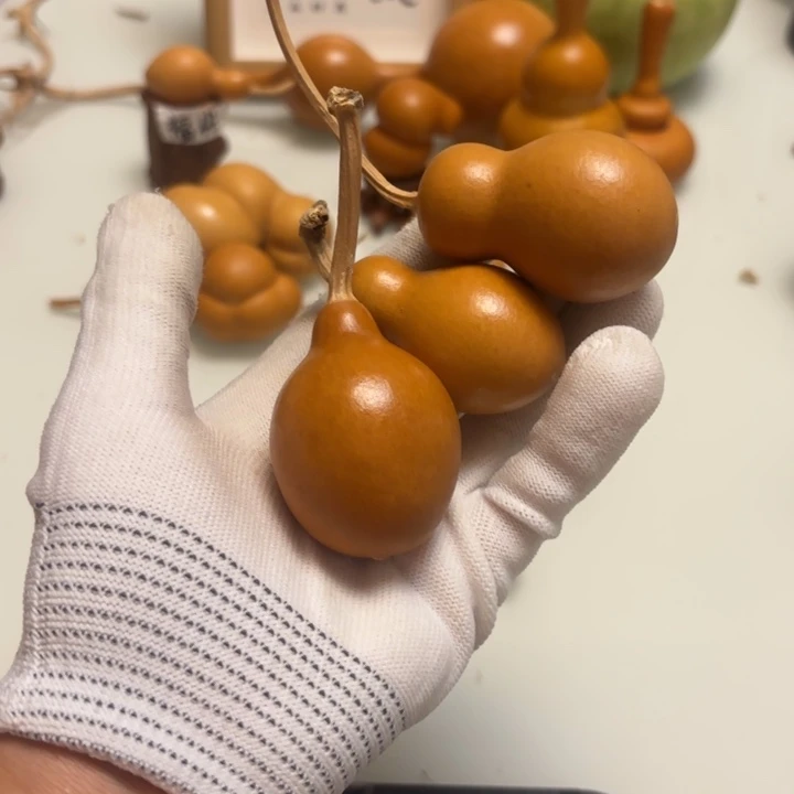 老***李天然手捻老皮葫芦