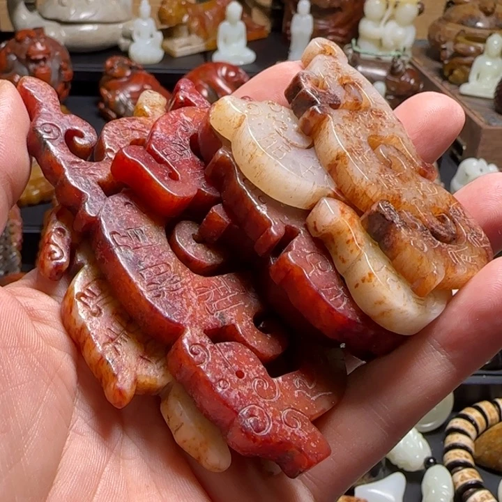 和田玉未镶嵌挂件太**媒