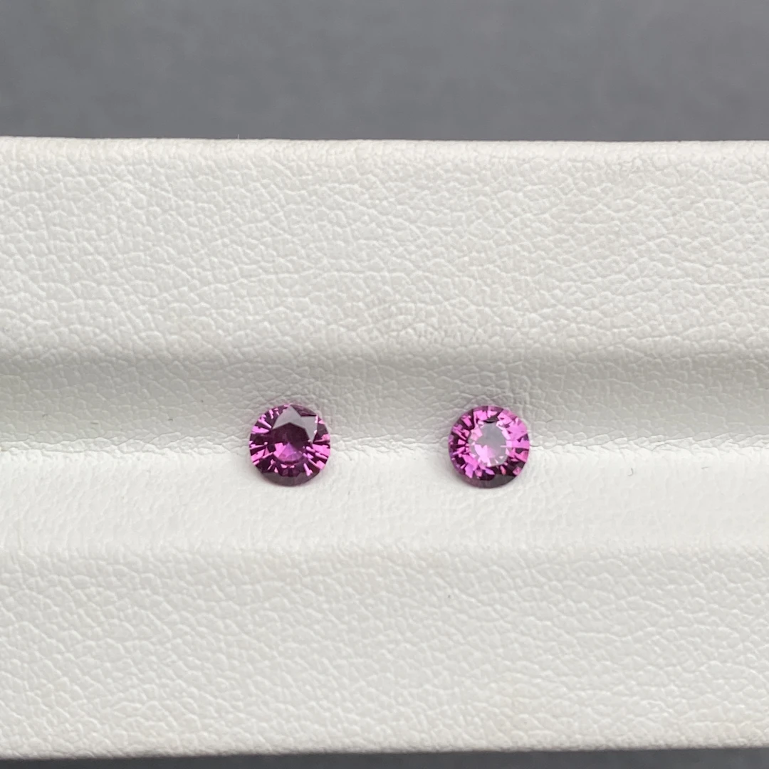 VSVN pair 蓝宝石-0.7ct（01228050）1124