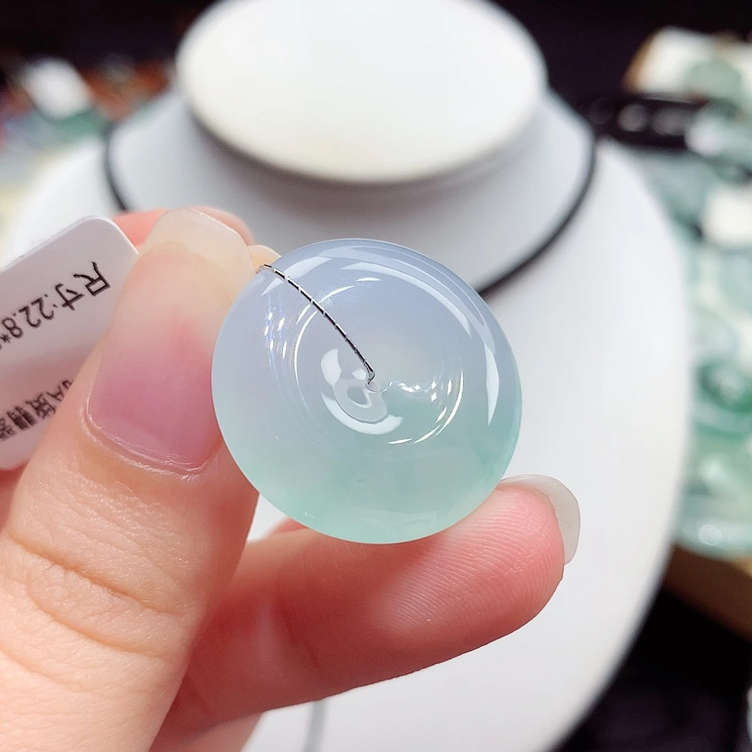 颈饰未镶嵌翡翠翡翠84，22.8/5.8