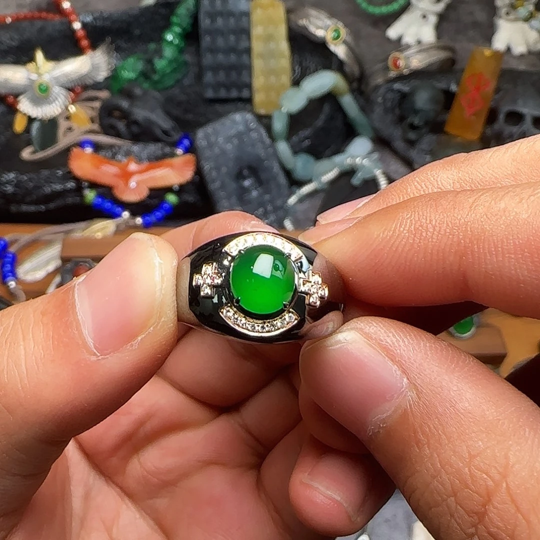 全***务翡翠18K金镶嵌戒指