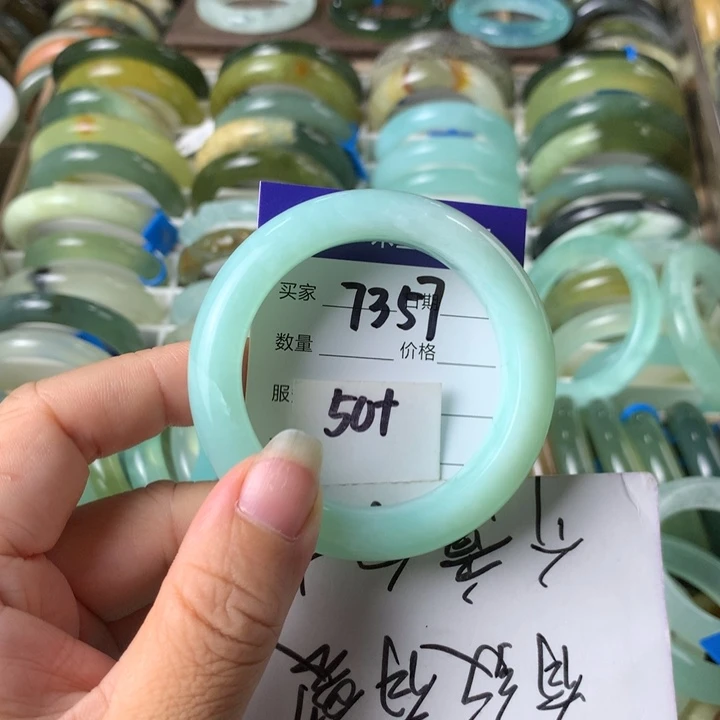 未镶嵌蛇纹石玉手镯7357