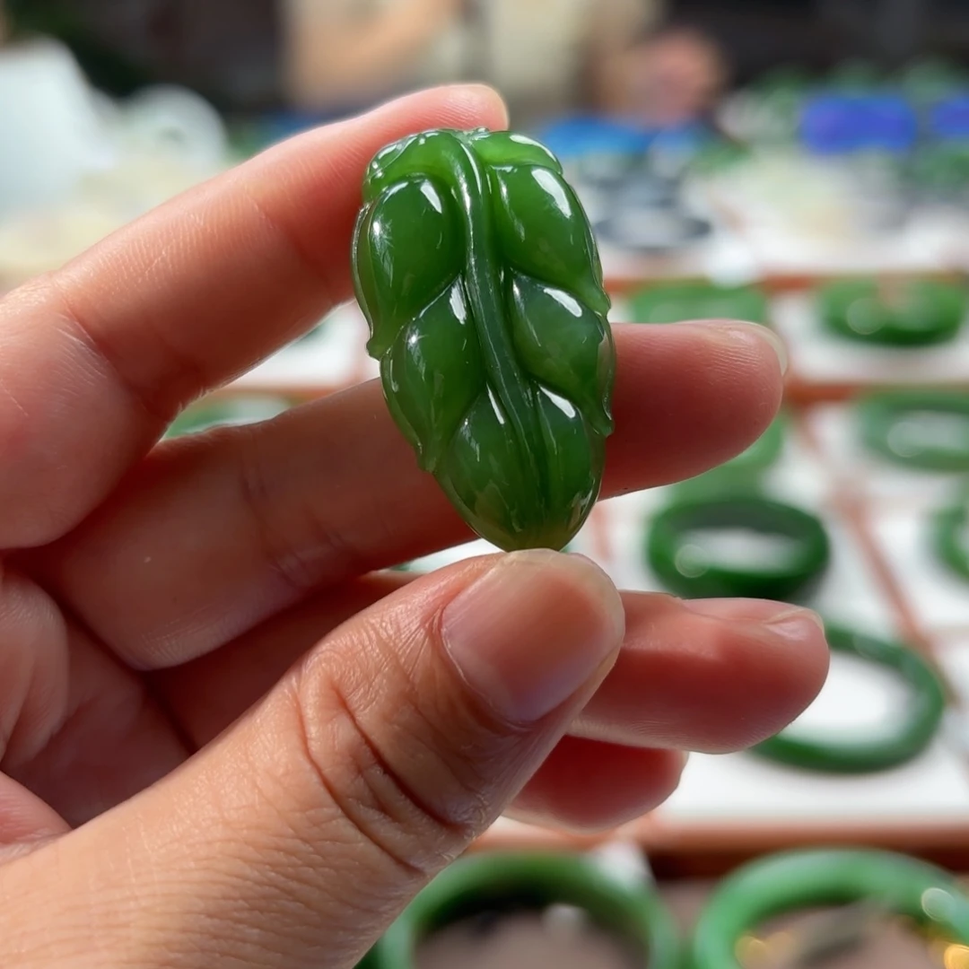 和田玉（碧玉）未镶嵌吊坠(不含链)