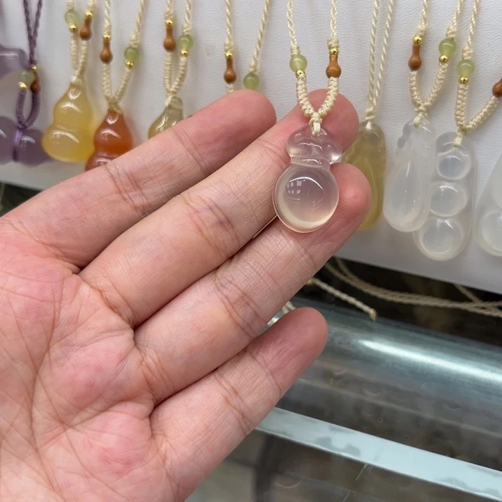 名***儿未镶嵌颈饰玛瑙/玉髓
