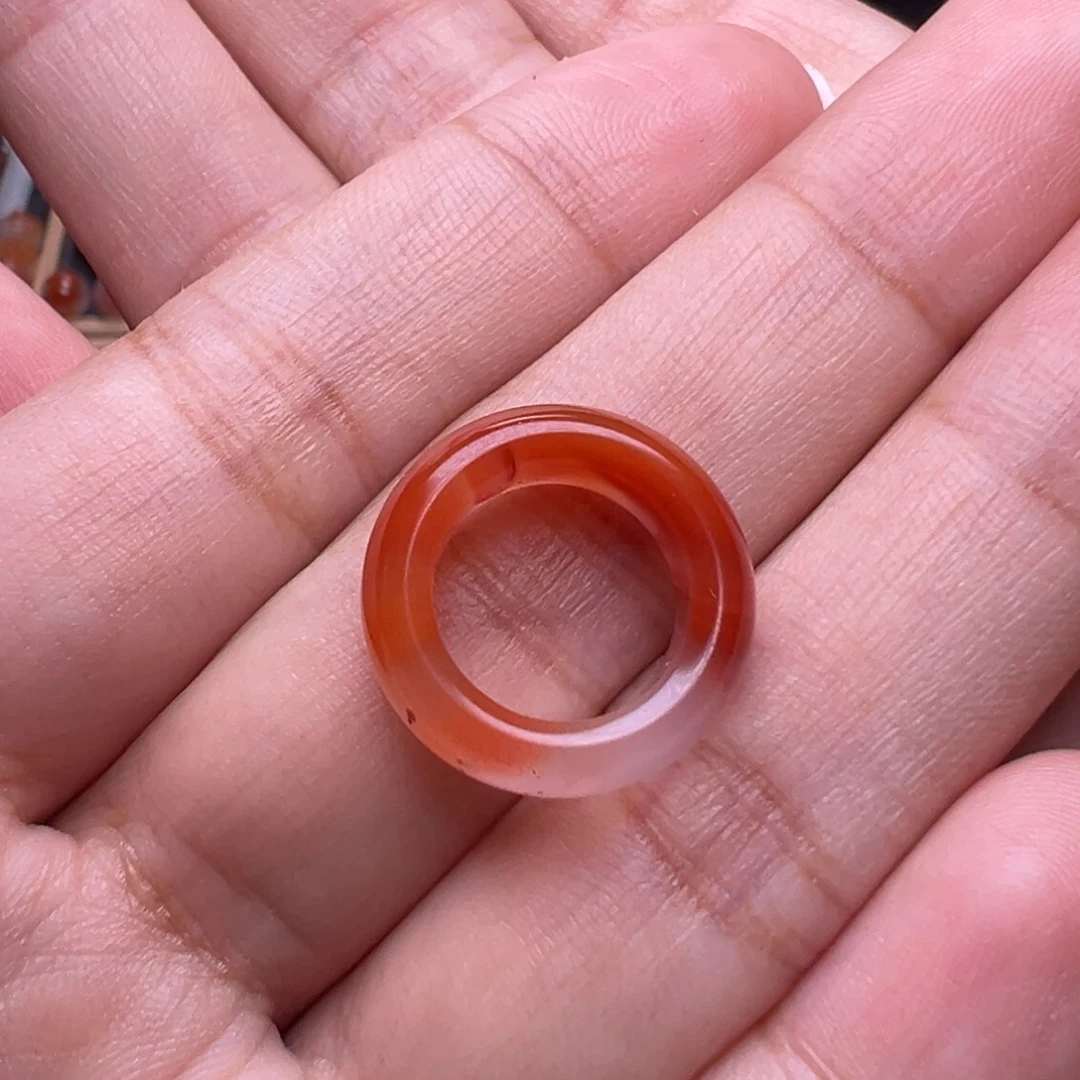 尐***ī南红玛瑙未镶嵌珠宝奇石