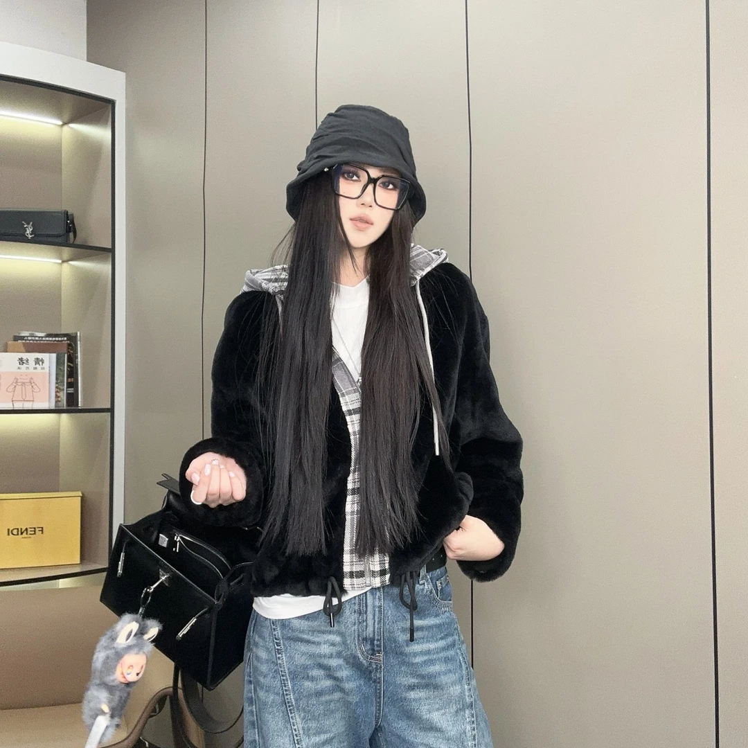 【晴晴推荐】XIASIQING｜25FW 85532 新款时尚休闲皮毛一体外套