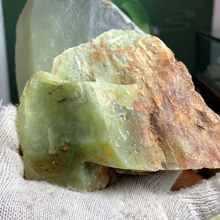 蛇纹石玉珠宝岫玉原石未镶嵌