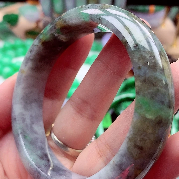 翡翠未镶嵌手镯翡翠