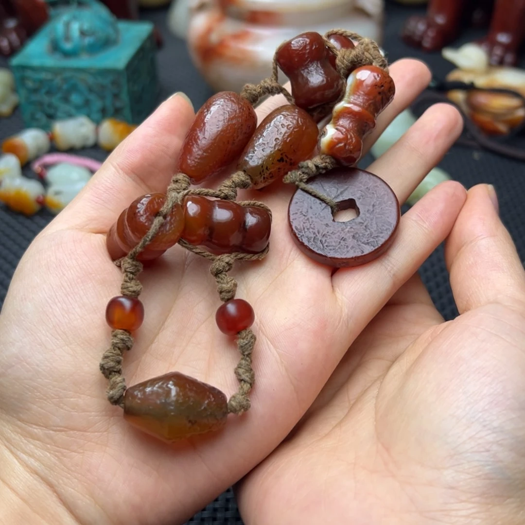 【闪购商品】未镶嵌笔搁玛瑙/玉髓玩*家