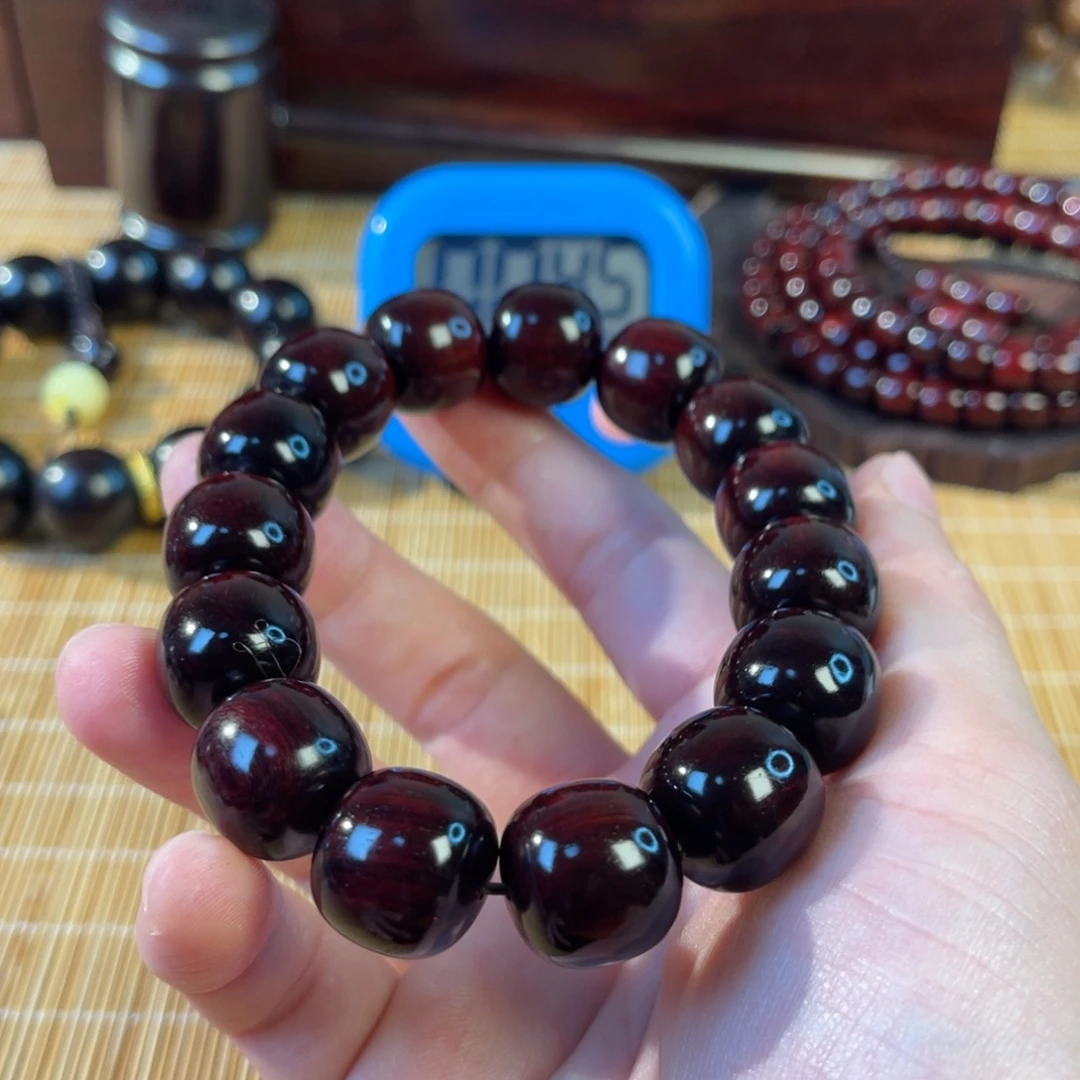 林***木小叶紫檀手工艺
