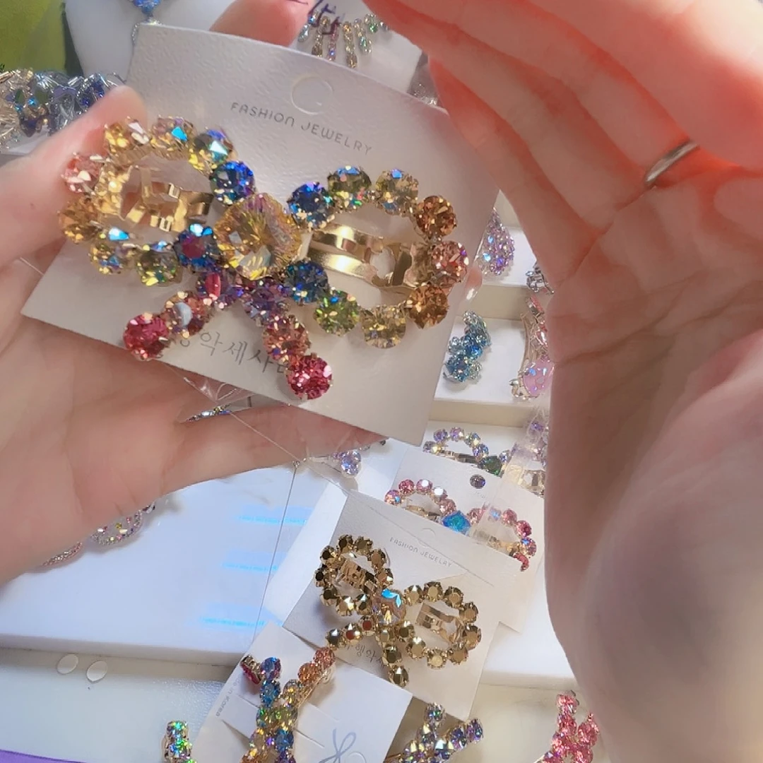 铁合金皮质施华发夹