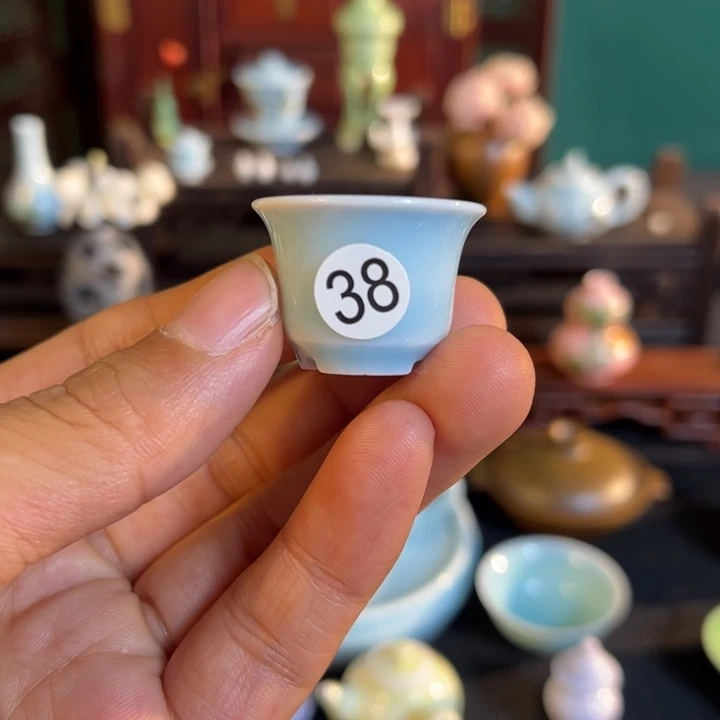 摆件微陶老王迷你花瓶