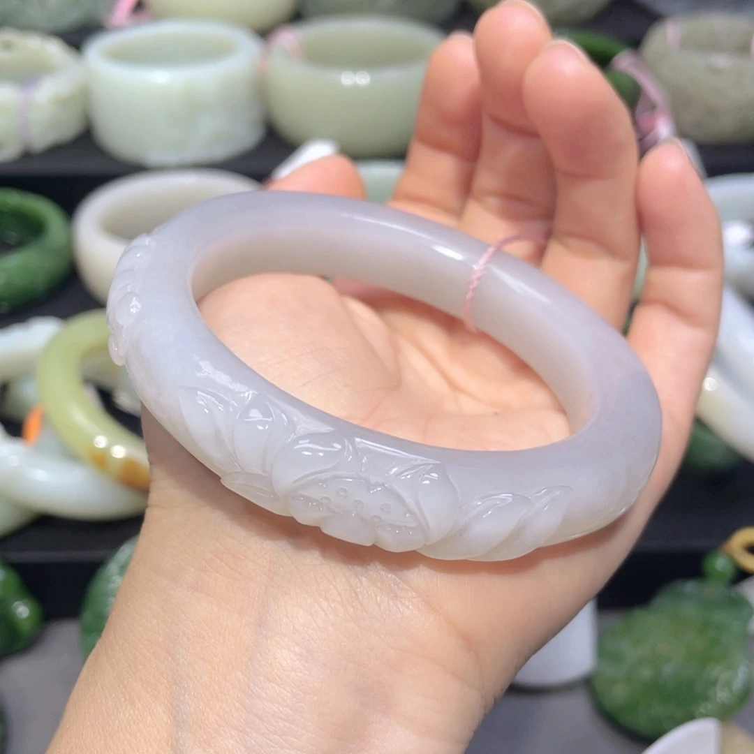 和田玉手镯未镶嵌89