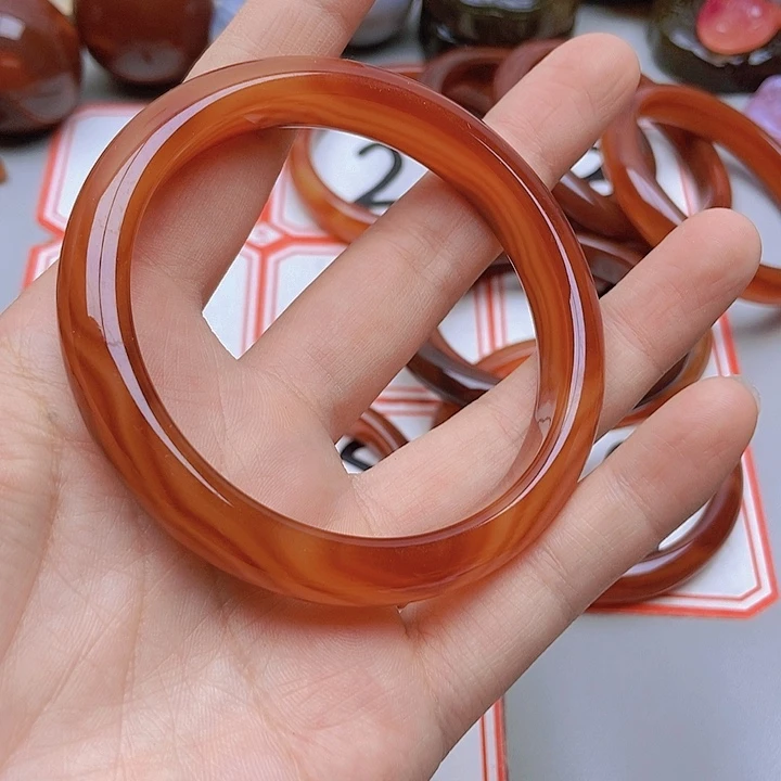 【闪购商品】玛瑙/玉髓未镶嵌珠宝半成品糖****?