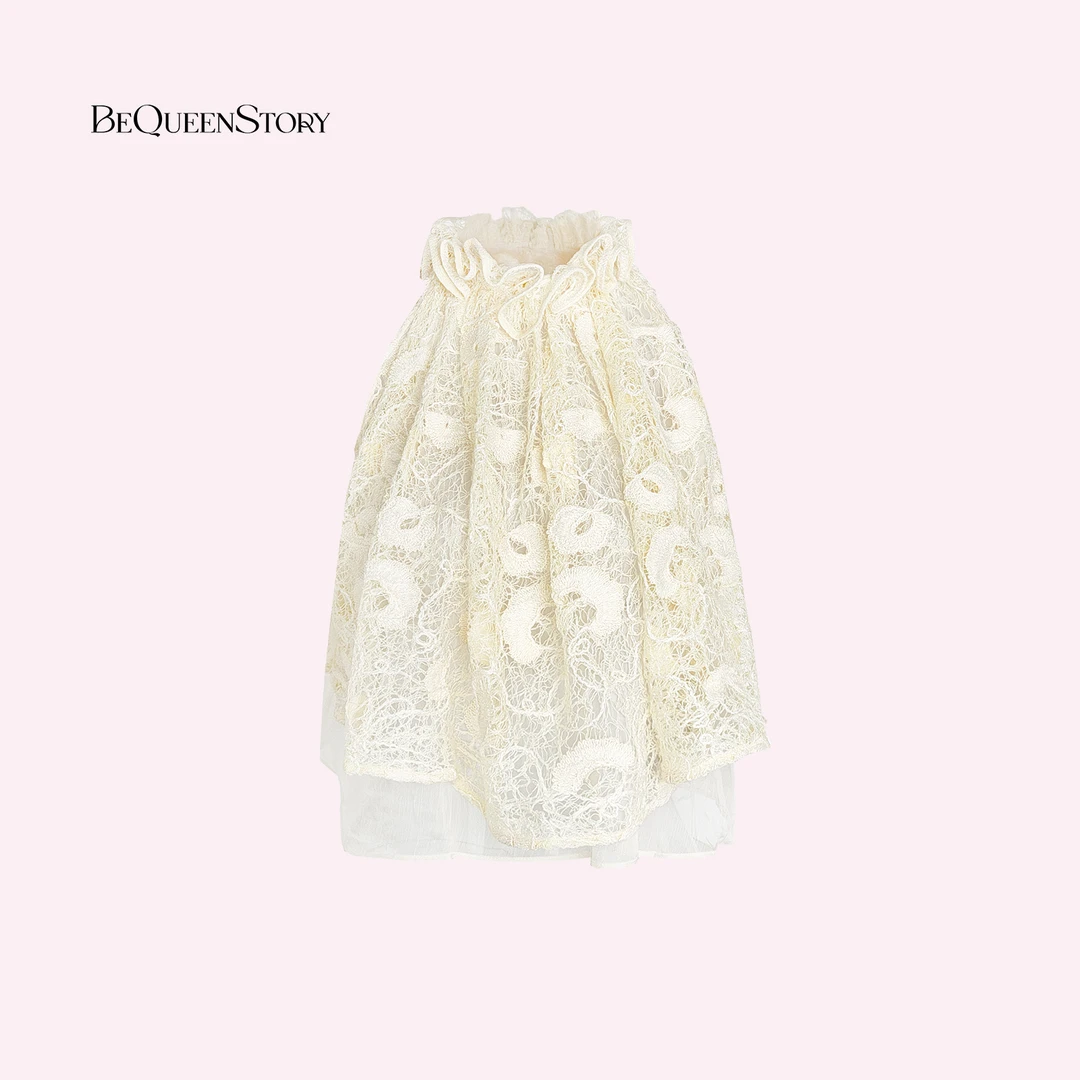 余潇潇【月光帷幔】设计感刺绣针织工艺性感时尚花朵背心